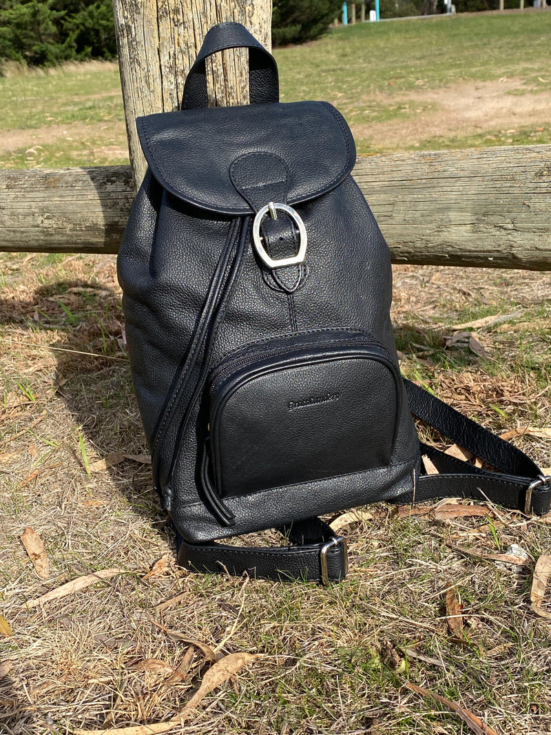 GrassLanders Leather Backpack Women's Black Leather Backpack  | Adjustable Straps